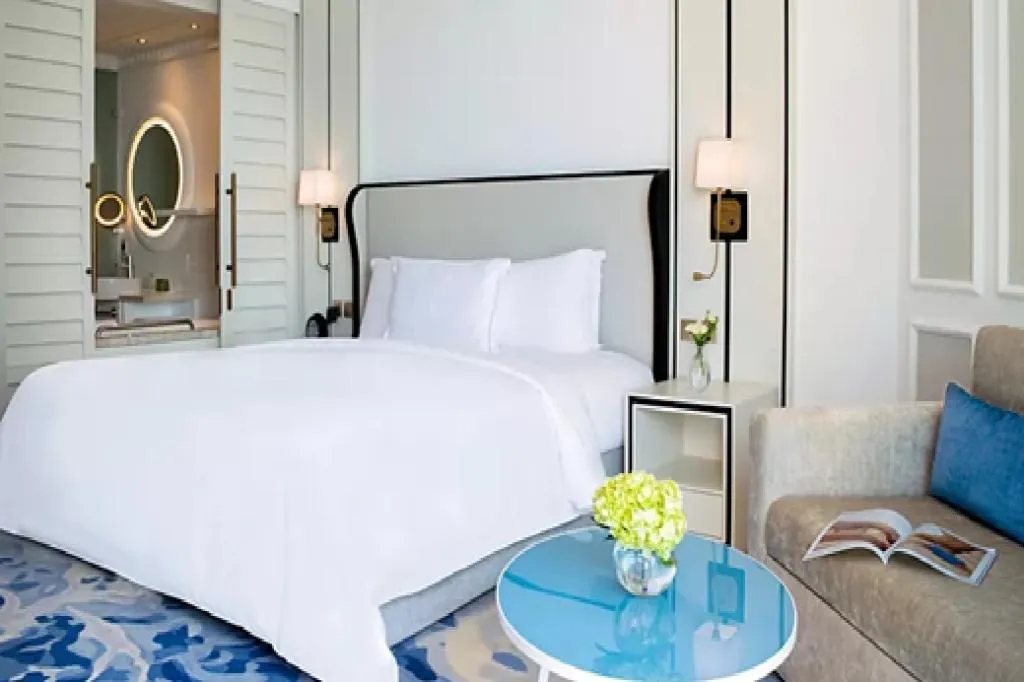 FAMILY ROOM SUPERIOR Room, Sofitel Dubai Jumeirah Beach, Dubai