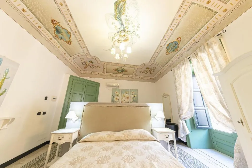 Room, Palazzo Villelmi, Palermo