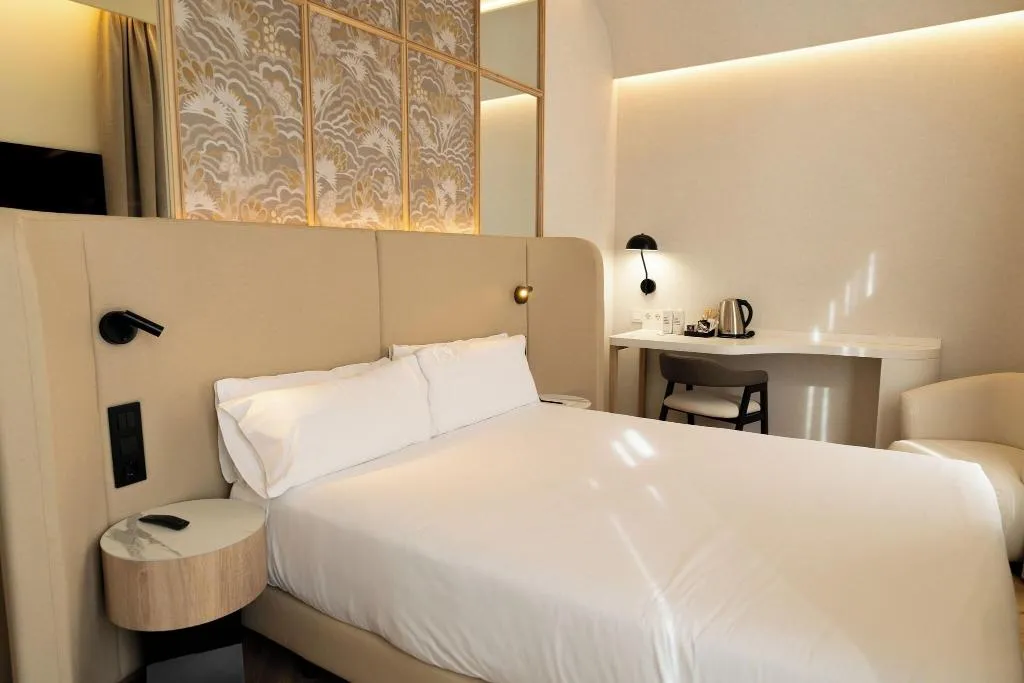 DOUBLE SUPERIOR Room, Petit Palace Chueca, Madrid