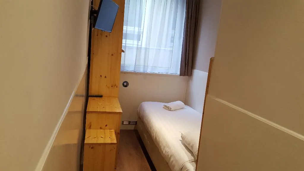 SINGLE STANDARD Room, Hotel Old Quarter, Amsterdam