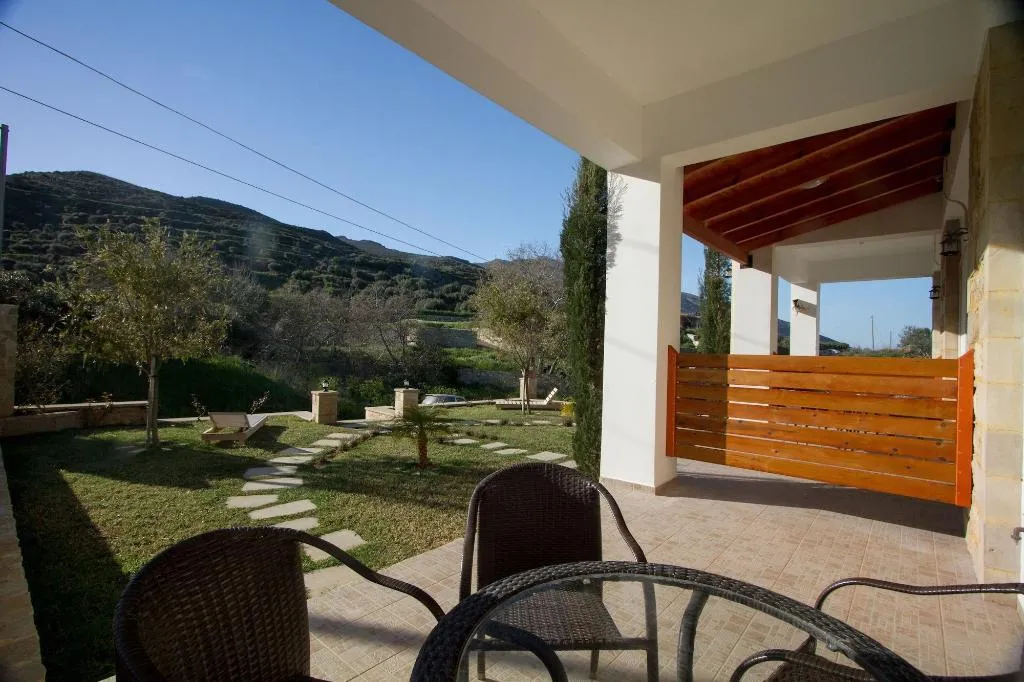 Room, Agarathos, Crete