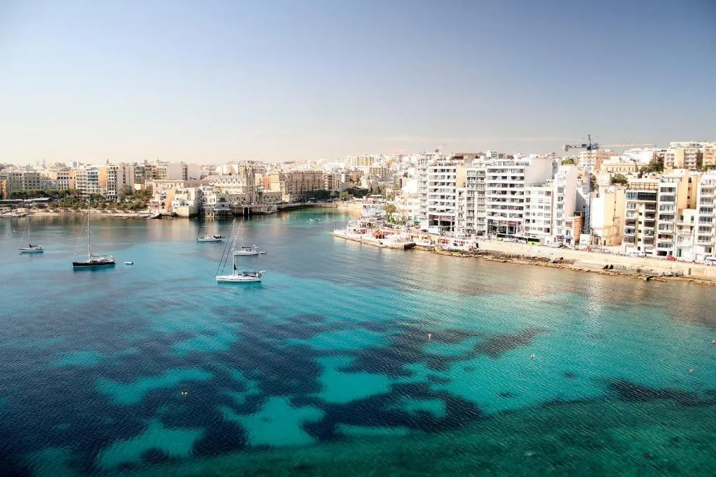 JUNIOR SUITE SEA VIEW Room, Cavalieri Hotel Malta, by Radisson Individuals, Malta