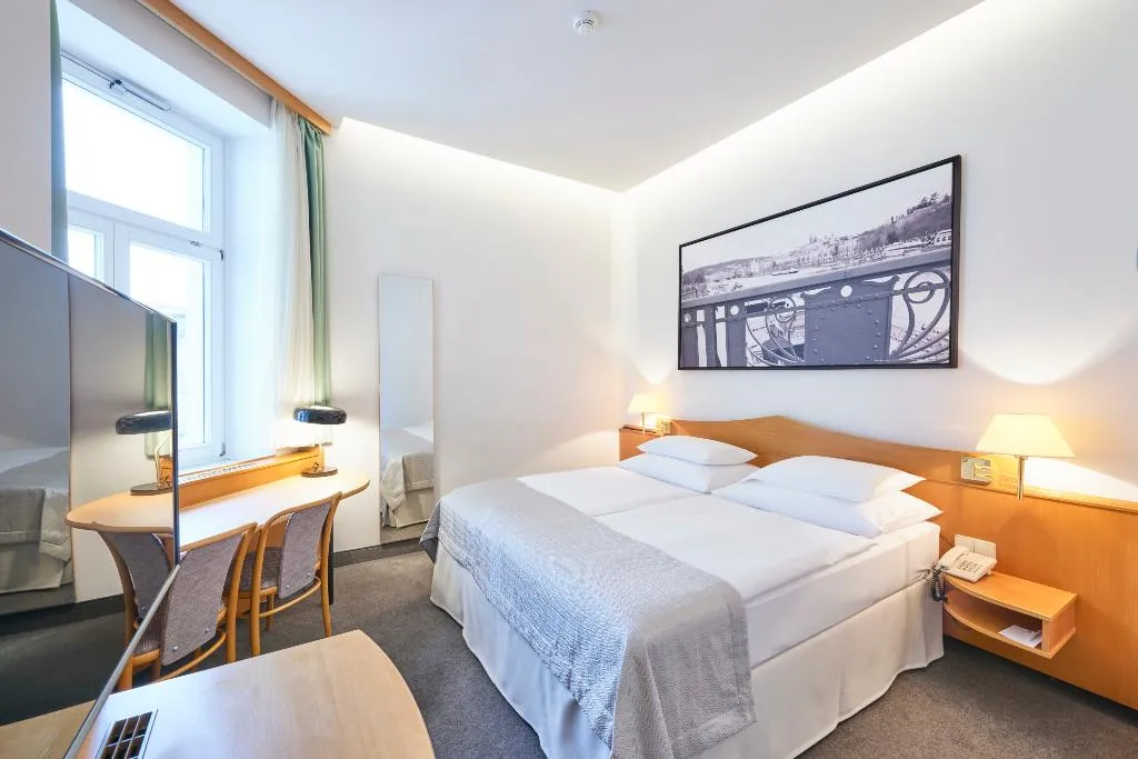 DOUBLE ECONOMY Room, Best Western Hotel Moran, Prague