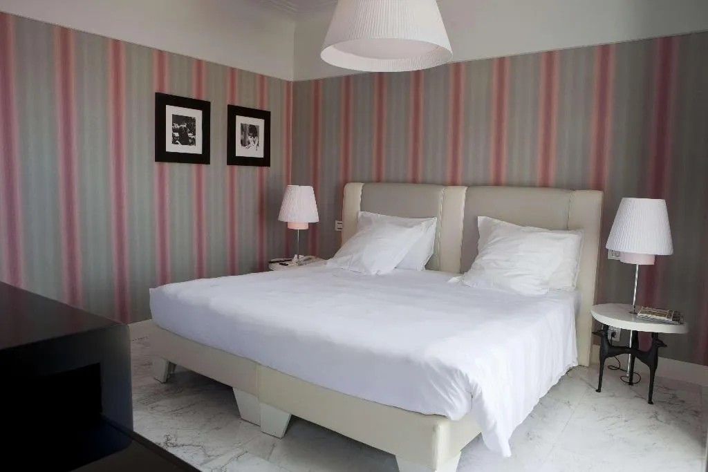 Room, Grand Hotel Palace Rome, Rome