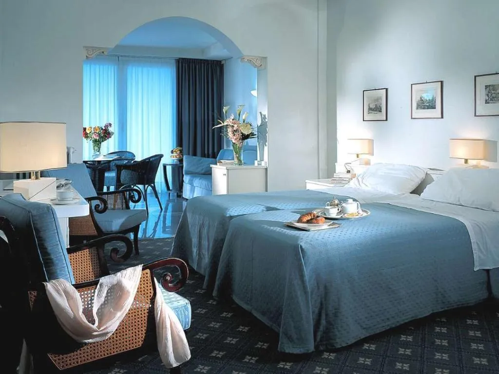 DOUBLE PARK VIEW WITH BALCONY Room, Hotel Ariston Molino, Venice