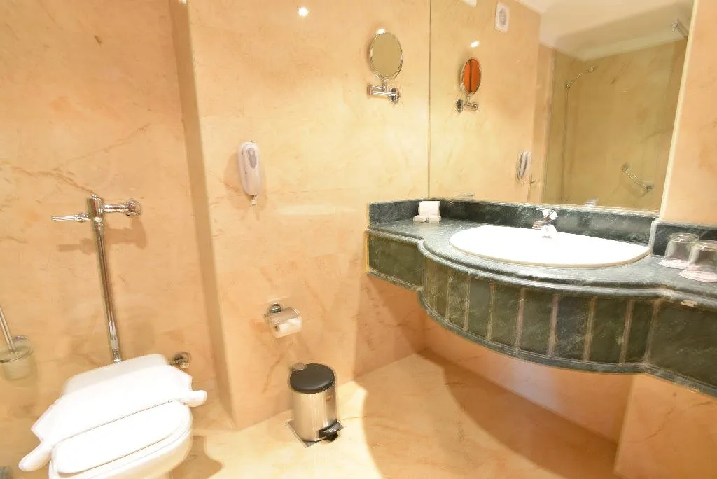 Room, Hawaii Riviera Club Aqua Park-Families and Couples, Red Sea Riviera