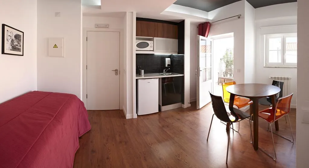 FAMILY ROOM STANDARD Room, Casa das Aguarelas, Lisbon