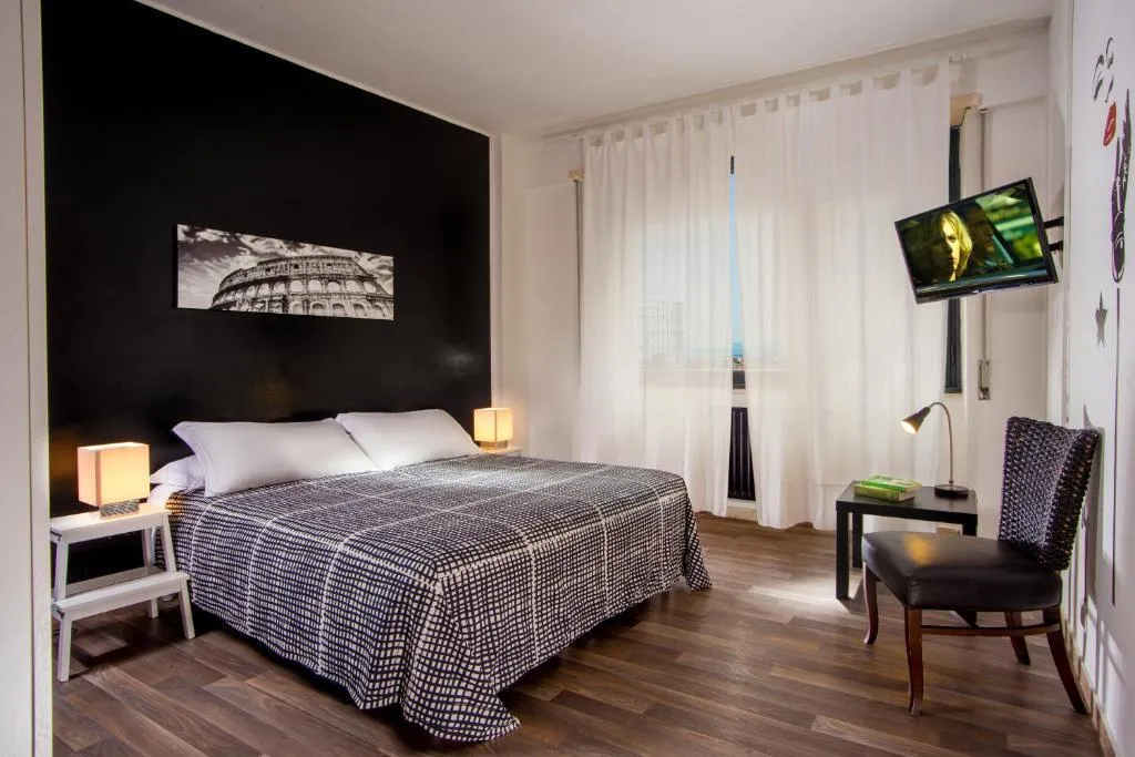 Double or Twin COMFORT Room, Radio Hotel, Rome