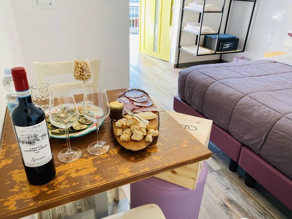 FAMILY ROOM STANDARD Room, Vesuvio Inn Bed & Wine Experience, Naples