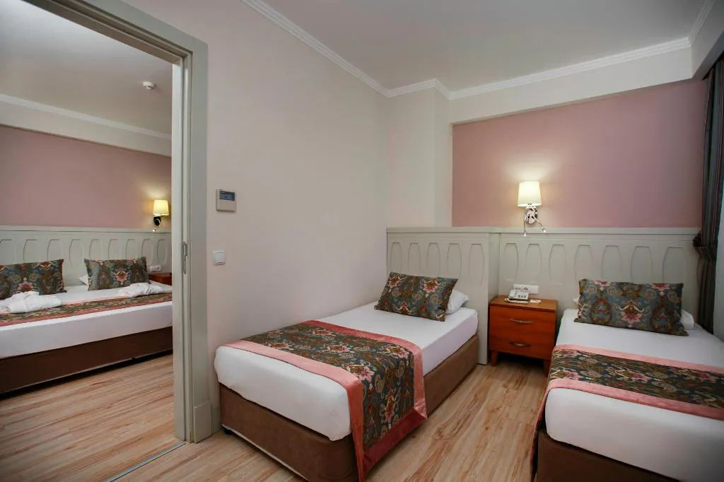 Room, Side Crown Serenity, Antalya