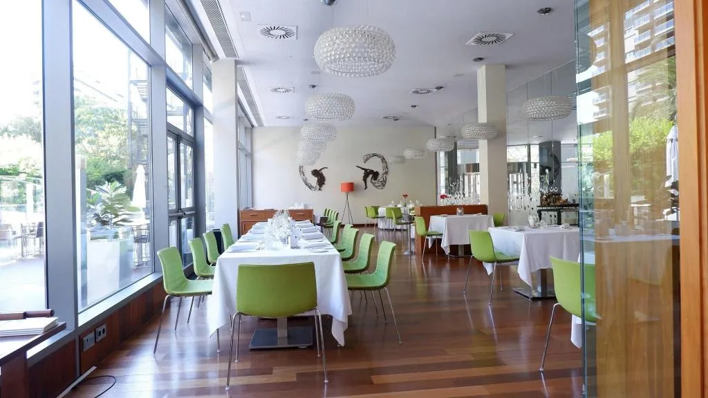 Restaurant, Primus Valencia, Valencia