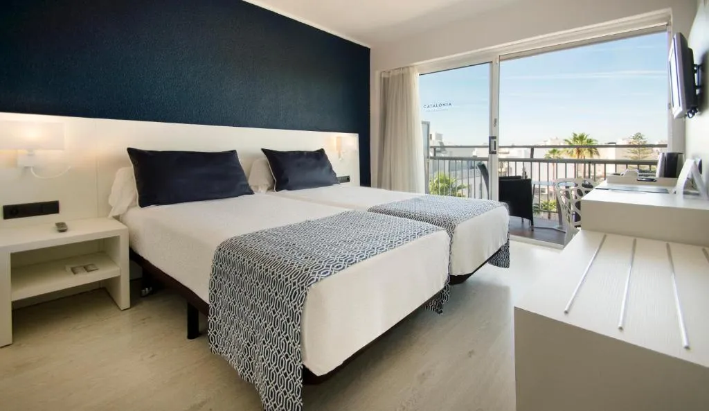 DOUBLE SINGLE USE SUPERIOR MOUNTAIN VIEW Room, Catalonia Del Mar, Majorca