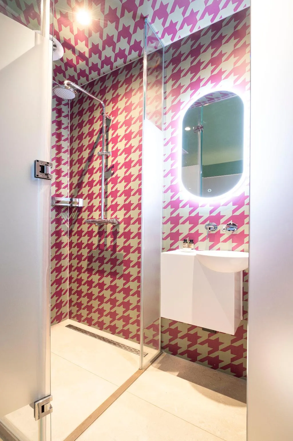 Double or Twin DELUXE Room, City Hotel Rembrandt Square, Amsterdam