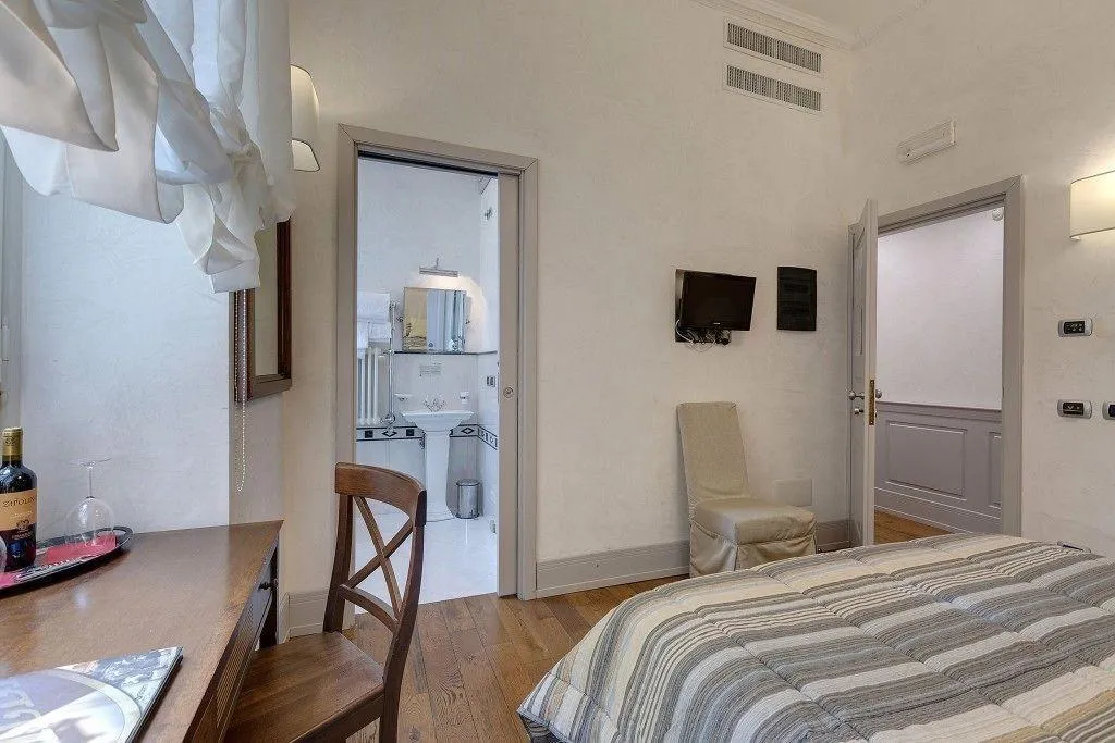 Room, Il Salotto Di Firenze, Florence
