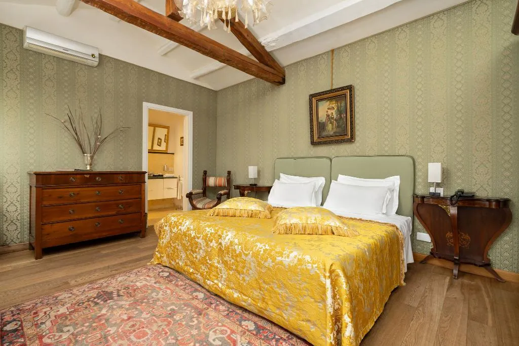 Double or Twin SUPERIOR Room, Relais Alberti, Venice