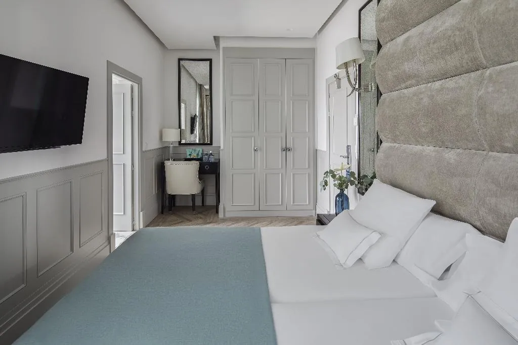 Double or Twin SUPERIOR WITH TERRACE Room, MiM Ibiza by Melia Collection, Ibiza