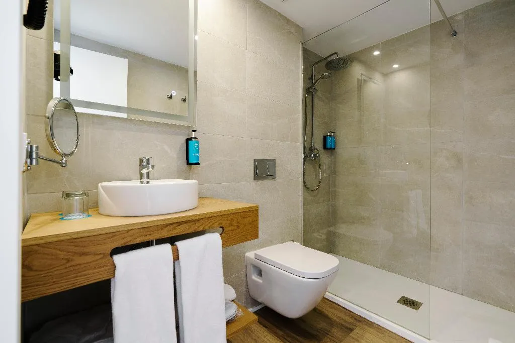 SUITE CAPACITY 1 Room, Alua Suites las Rocas, Majorca