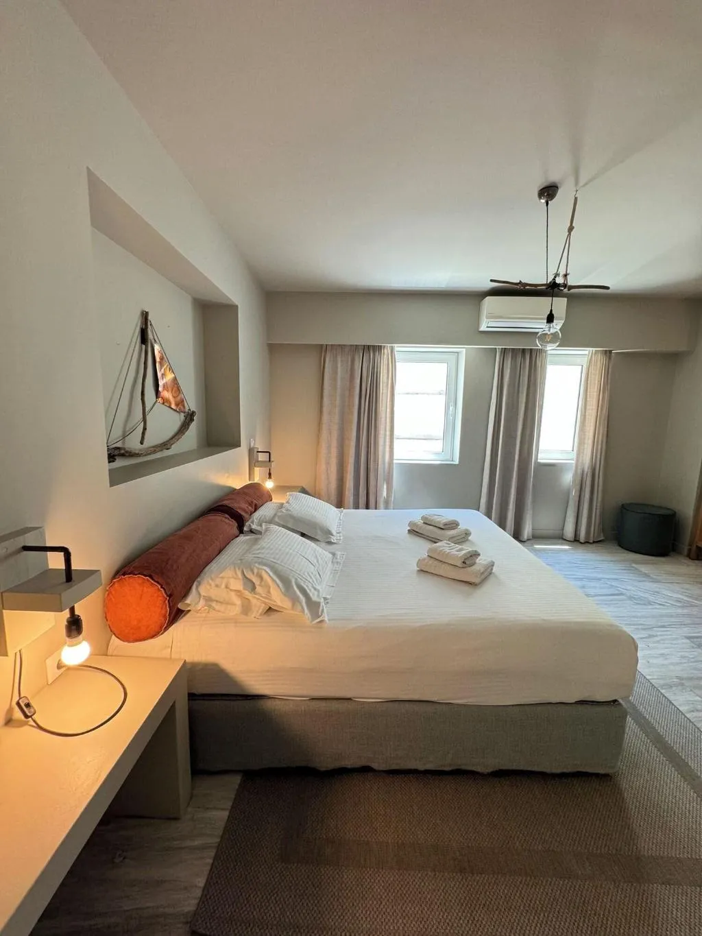 Room, Lotus Center Apartments, Athens