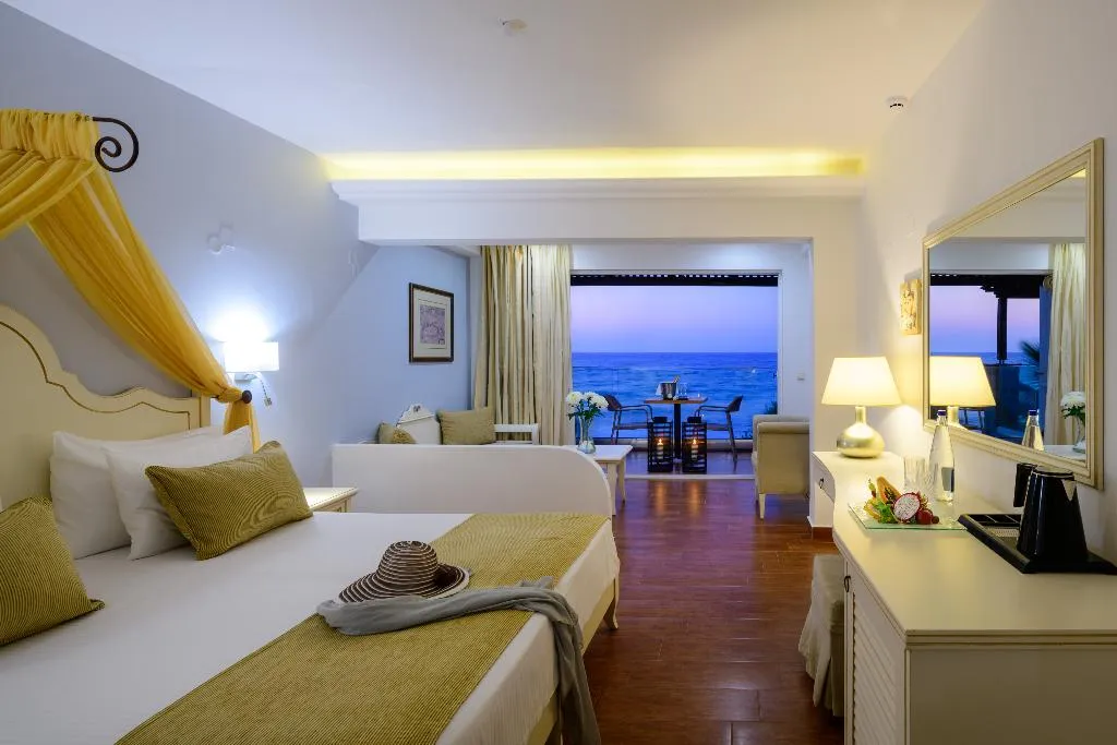 Double or Twin SUPERIOR BEACH FRONT Room, Alexander Beach Hotel & Village Resort, Crete