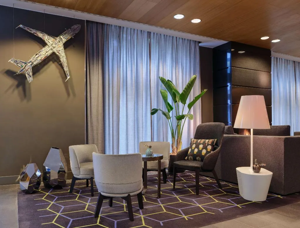 Lobby, Adina Apartment Hotel Berlin Hackescher Markt, Berlin