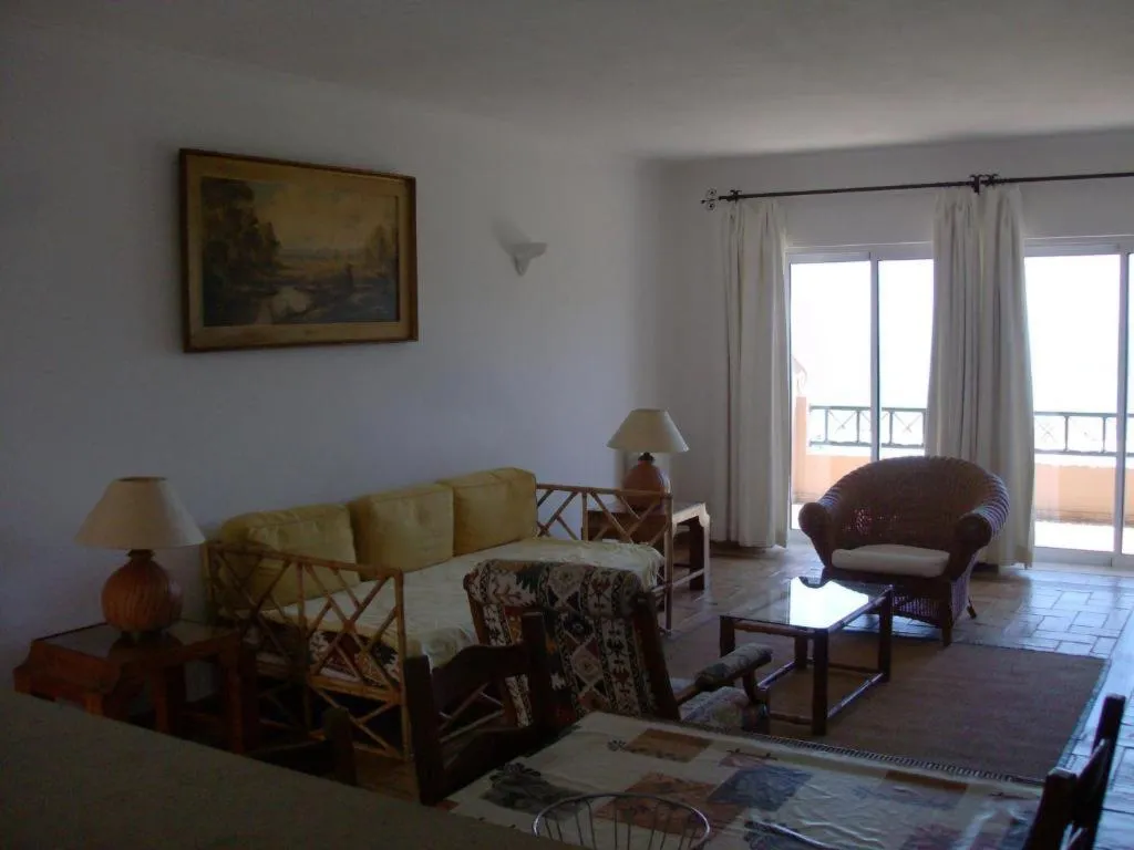 VILLA POOL VIEW TWO BEDROOMS Room, Porto Dona Maria, Algarve