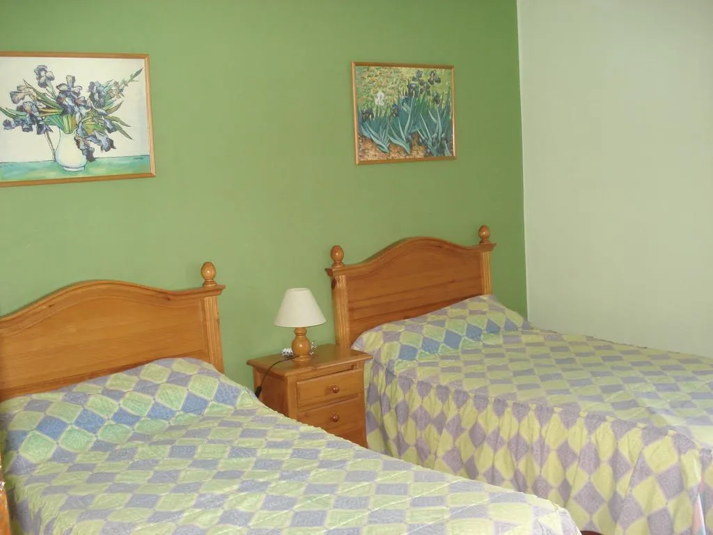 APARTMENT CAPACITY 8 THREE BEDROOMS Room, Capistrano El Sur, Costa Del Sol