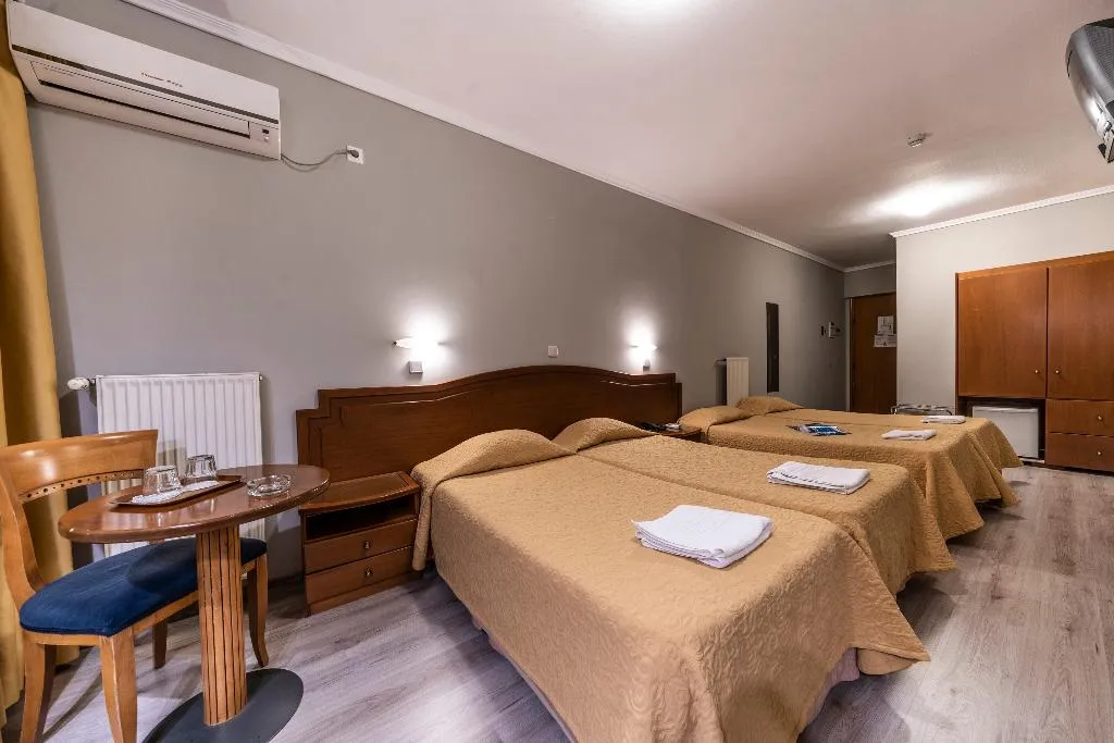 QUADRUPLE STANDARD Room, Vergina, Halkidiki