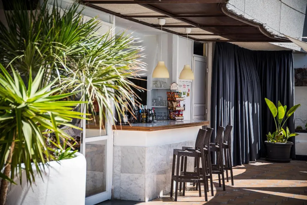 Bar, Vigilia Park, La Gomera