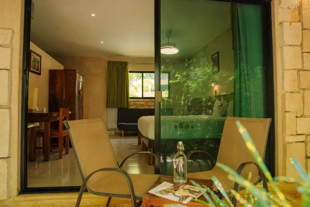 Cabin KING SIZE BED Room, Aldea Coba an Escape Experience, Cancun Area