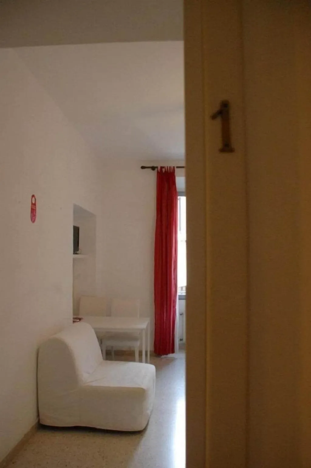 Lobby, Moshi Moshi B B, Naples
