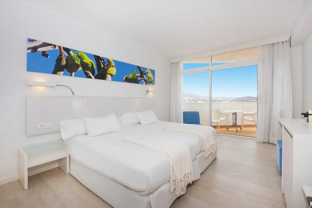Room, Iberostar Waves Bouganville Playa, Tenerife