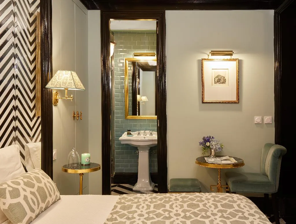 DOUBLE STANDARD Room, Triana House, Seville