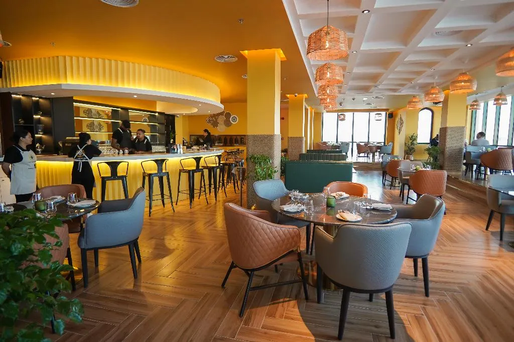 Restaurant, Concorde Creek View Hotel, Dubai