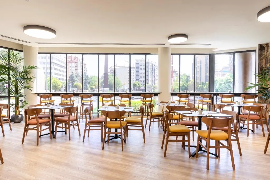Restaurant, Acta Piramides, Madrid