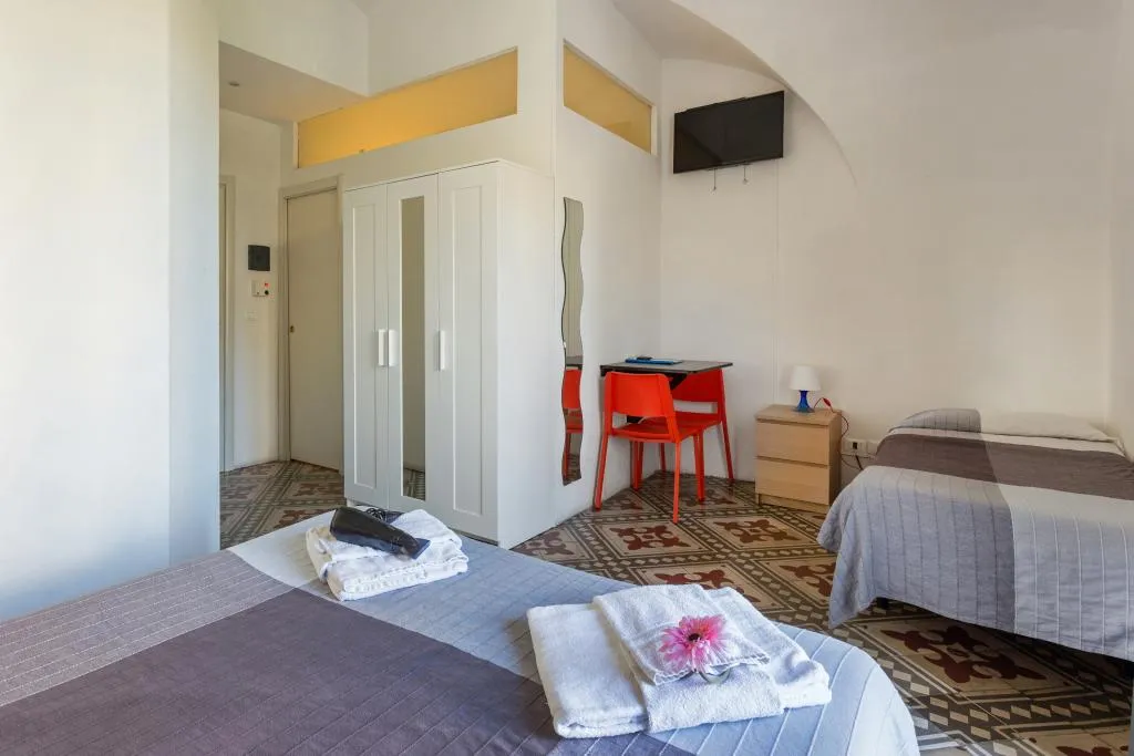TRIPLE WITH BALCONY Room, Da Gianni E Lucia Rooms, Catania
