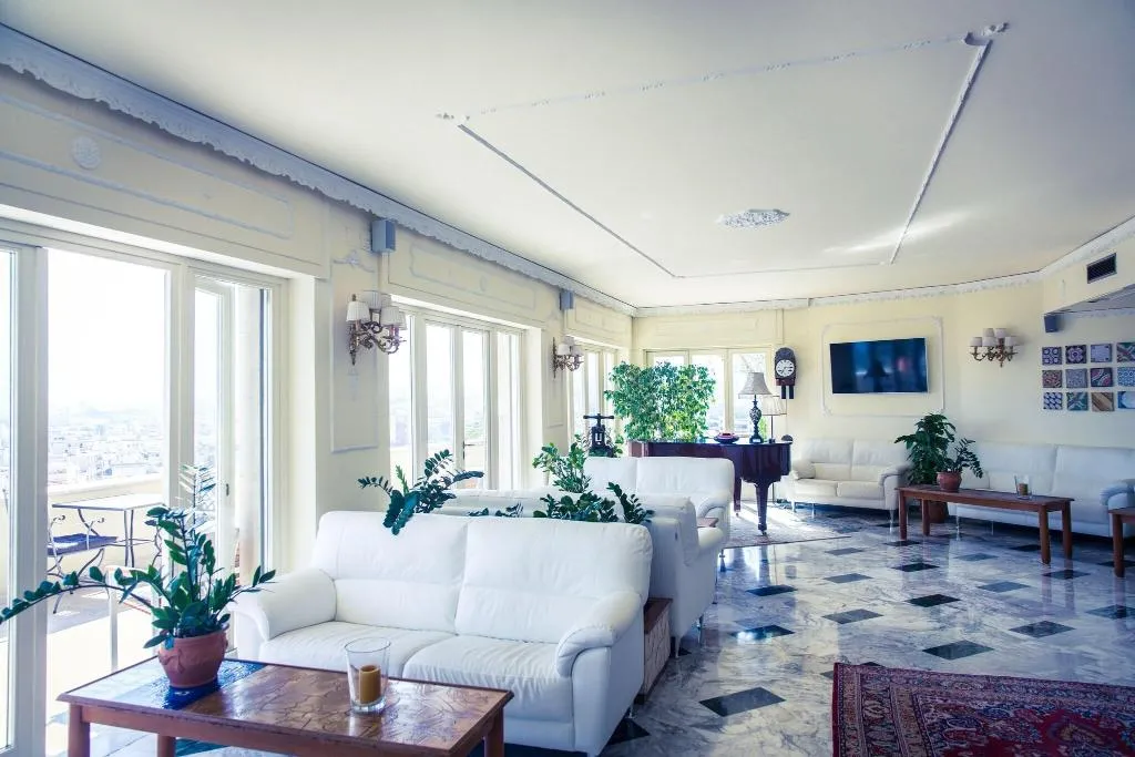 Lobby, Hotel Cristina, Naples