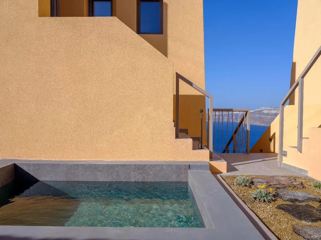 SUITE WITH JACUZZI Room, Kalestesia Suites, Santorini