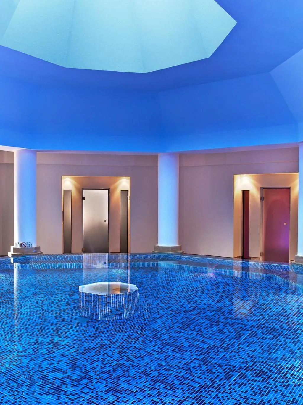 Sports and Entertainment, The St. Regis Mardavall Resort, Majorca