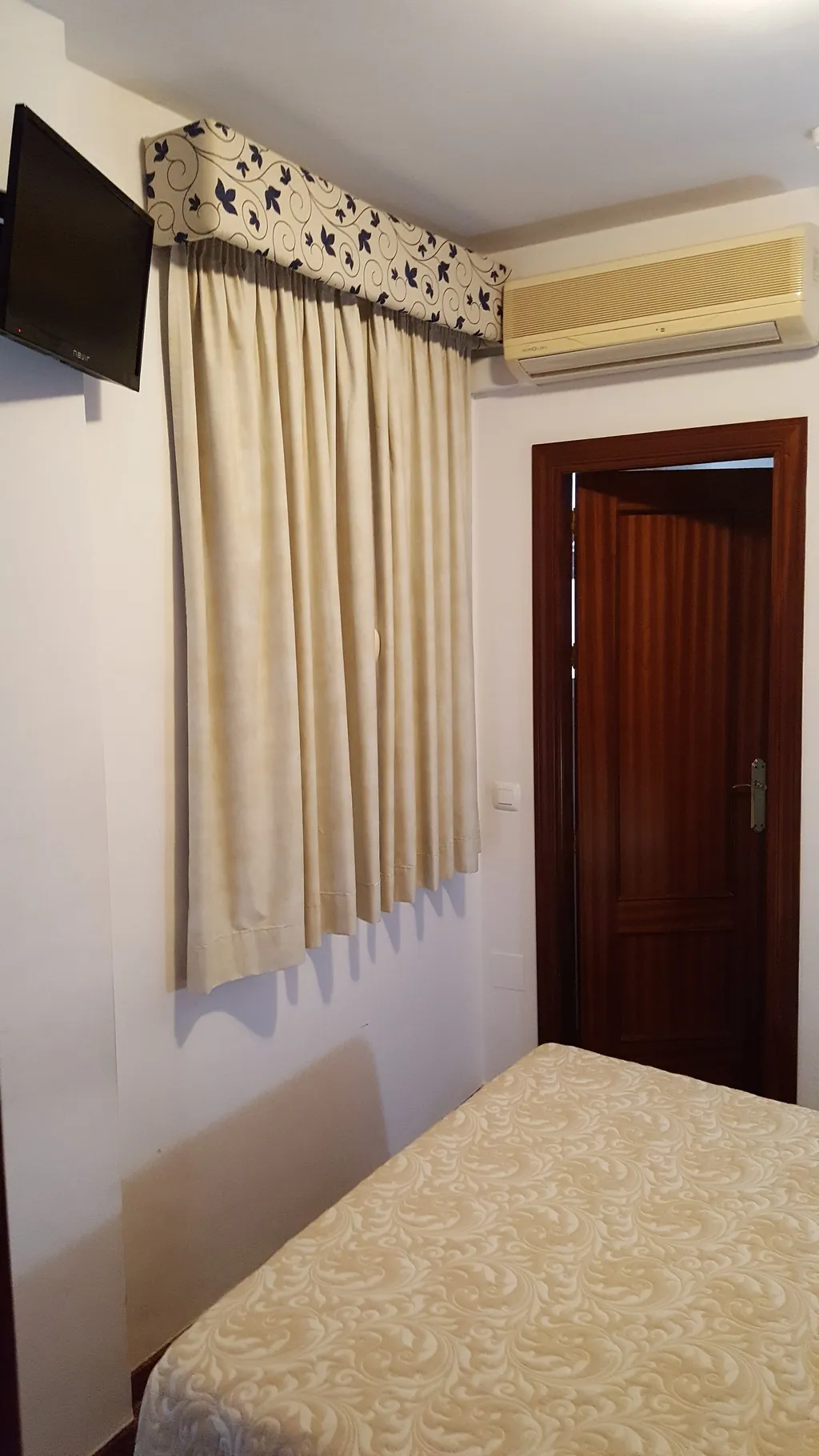 Double or Twin STANDARD Room, San Cayetano, Costa Del Sol