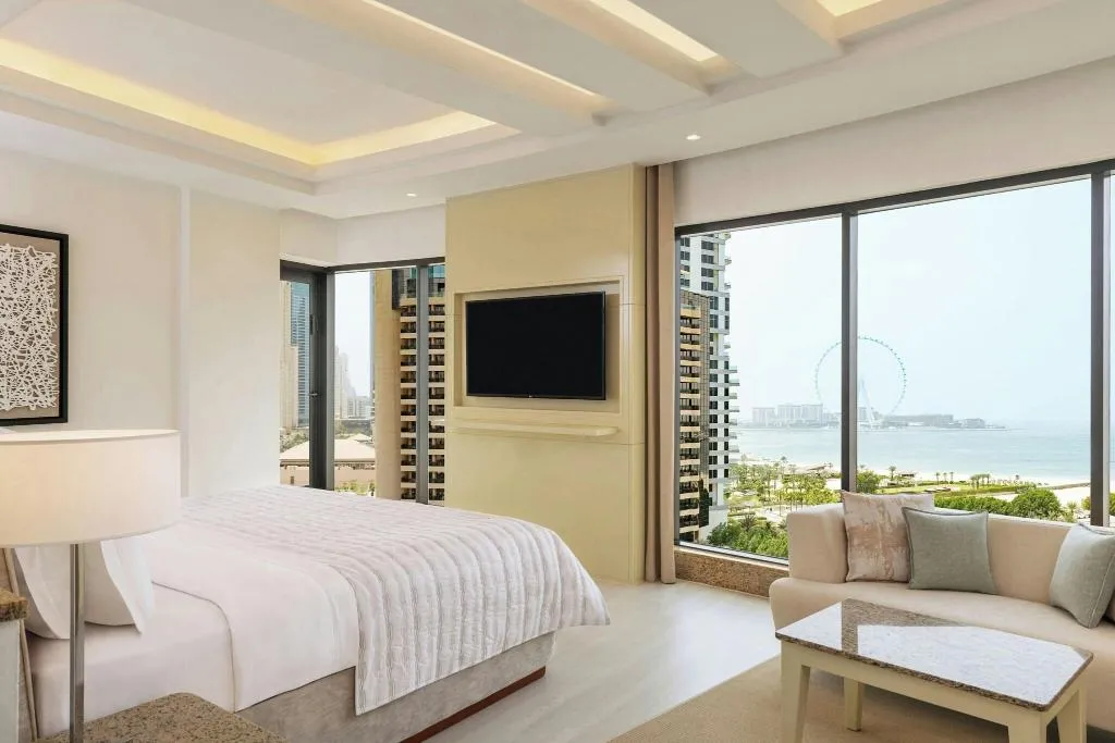 DOUBLE PENTHOUSE WITH VIEWS Room, Le Royal Meridien Beach Resort and Spa, Dubai