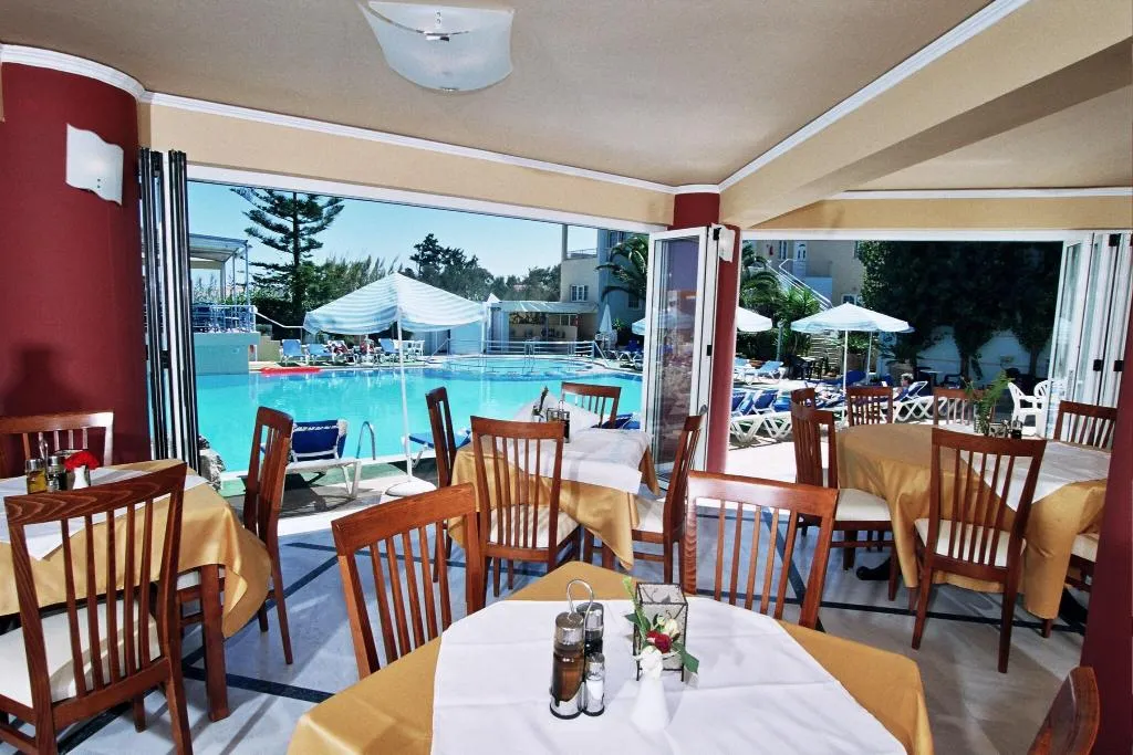Restaurant, Futura, Crete