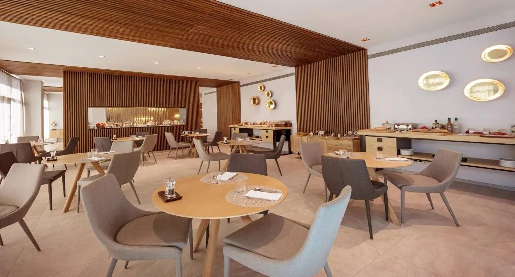 Restaurant, The Oasis by Don Carlos Resort, Costa Del Sol