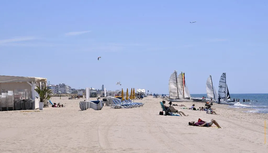 Beach, Gran Hotel Rey Don Jaime, Barcelona