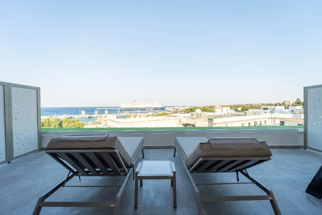 SUITE DELUXE ONE BED Room, Philia Center Suites, Rhodes