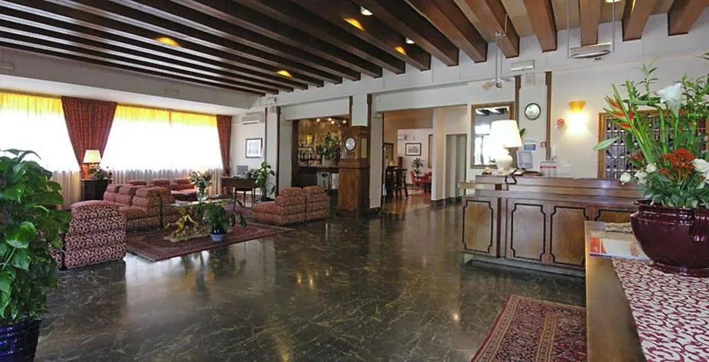 Lobby, Pinewood Hotel Rome, Rome