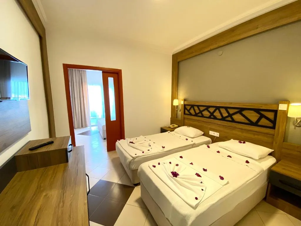 FAMILY ROOM STANDARD Room, Istanbul Beach Hotel, Antalya