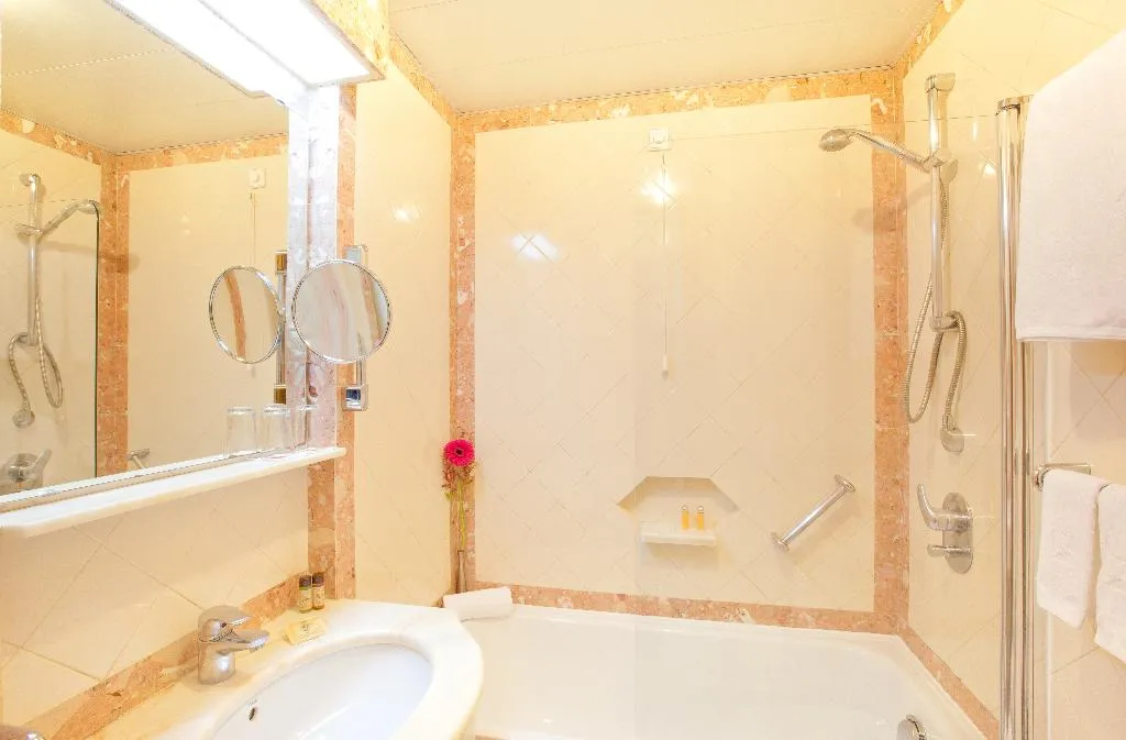 SUITE STANDARD Room, Sana Rex Hotel, Lisbon