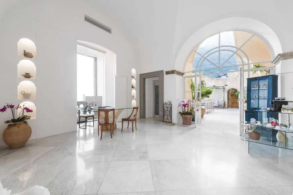 Lobby, Villa Magia, Naples