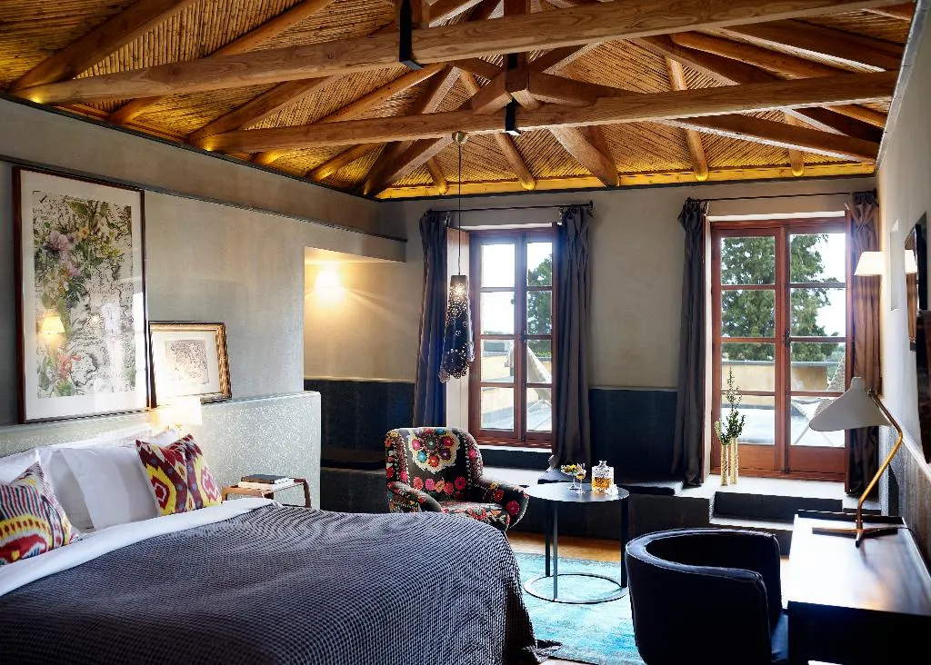 Room, Kinsterna Hotel, Kalamata