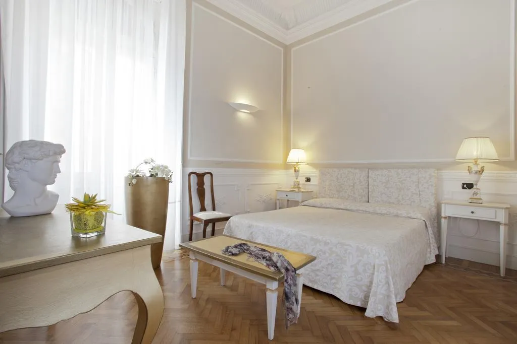 General view, Msnsuites Palazzo Lombardo, Florence